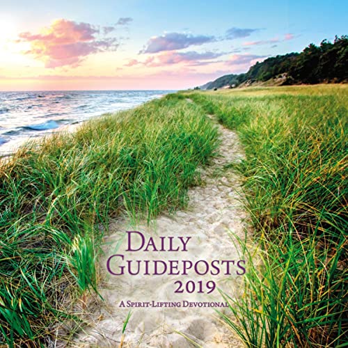 Cover of Daily Guideposts 2019