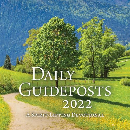 Cover of Daily Guideposts 2022